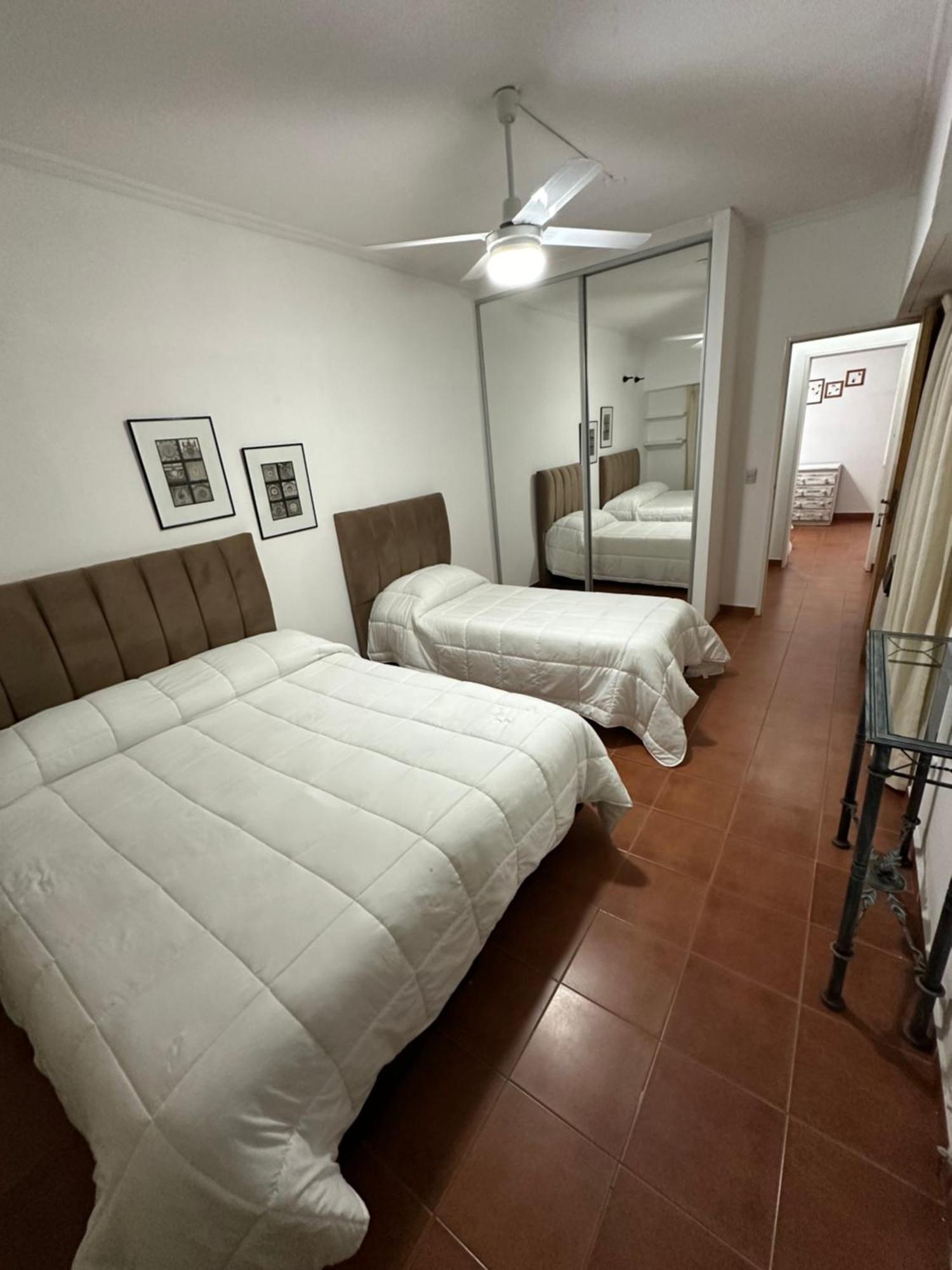 Отель Lpr Express Eze Airport Монте-Гранде Экстерьер фото